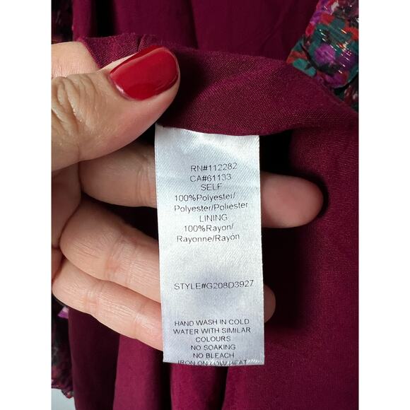 Adelyn Rae CARLEIGH FLORAL CHIFFON LONG SLEEVE WRAP DRESS IN MAGENTA BLOOM S - Picture 7 of 9